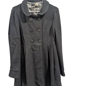 LUX Women's Coat, Black, Medium,with pockets

Very Elegant